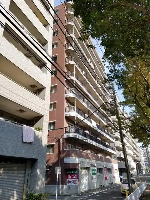 アバン・パルク横浜