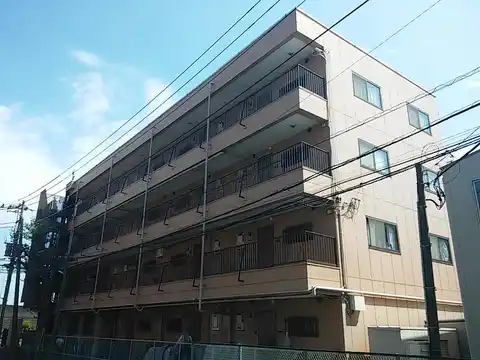 佐保田ロイヤルハイツ