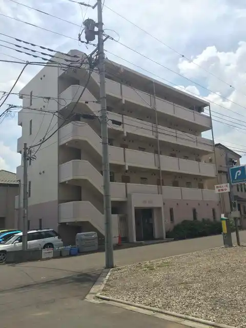 ベルジュハイツ