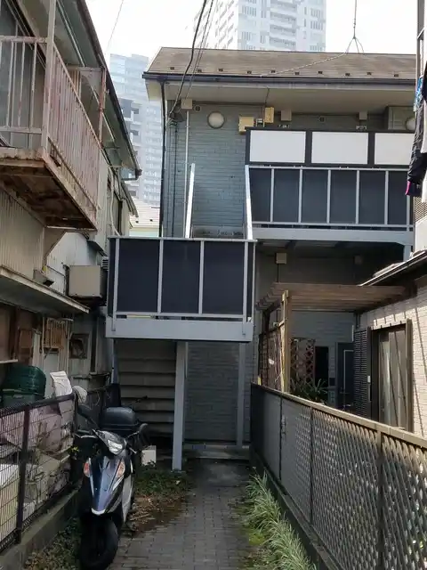 プレシュール