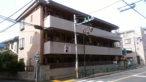 メゾンヤハタ