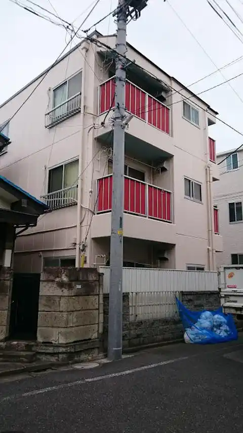 信田ハイツ