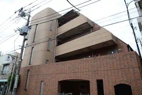 チェーロフォンターナ