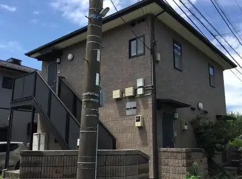 クローバー鶴間