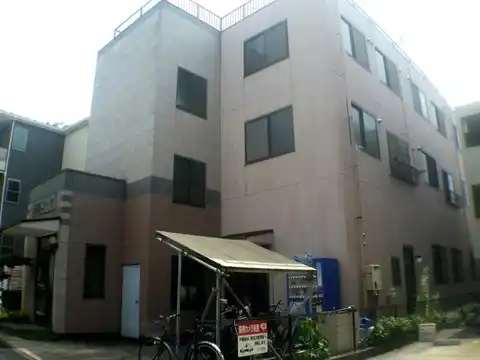 三輝コーポ
