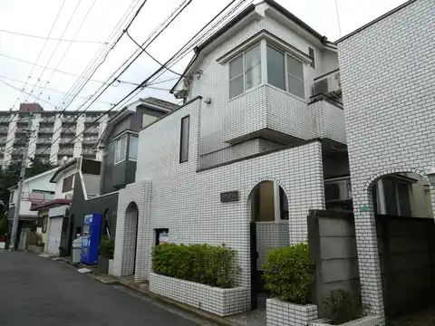 メゾン喜多見