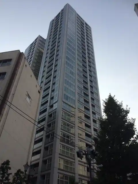中野ツインマークタワー