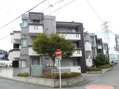アクシーズソレイユ