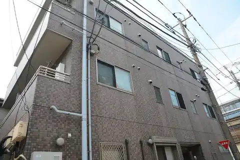 ピアエッセ