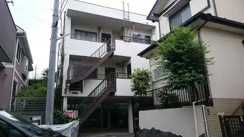 らいこうハイツ