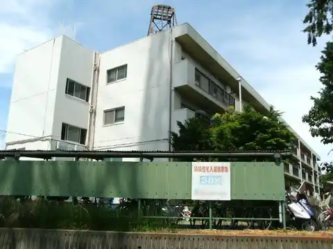 ハイツやま吉