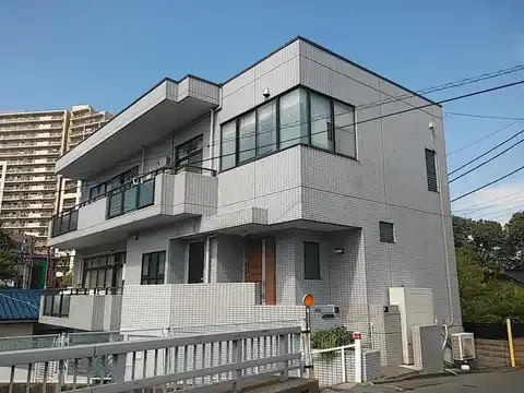 フェイバークレセント