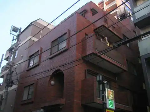 東麻布ハウス