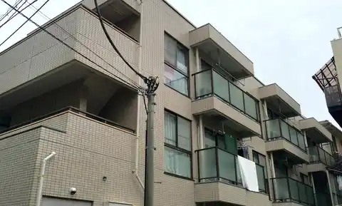 メゾン・ド・ラ・ネージュ