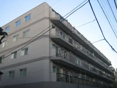麻布狸穴ナショナルコート