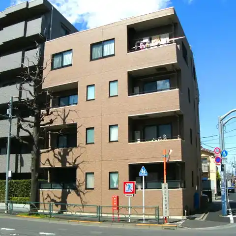 メゾンソレイユ