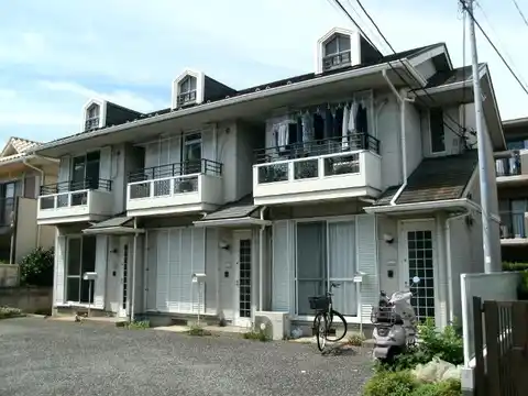 冨岡メゾネット