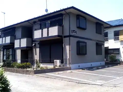 クイーンズコート