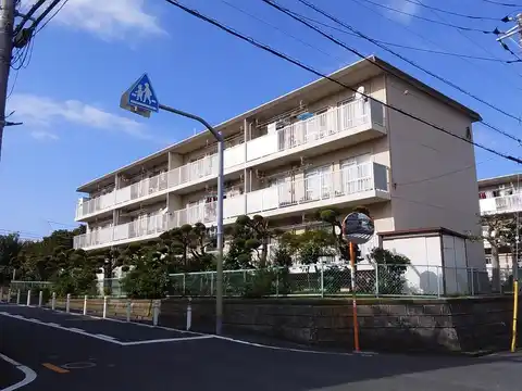 つくし野ローズプラザA