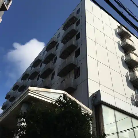ファーストコーポニ番館