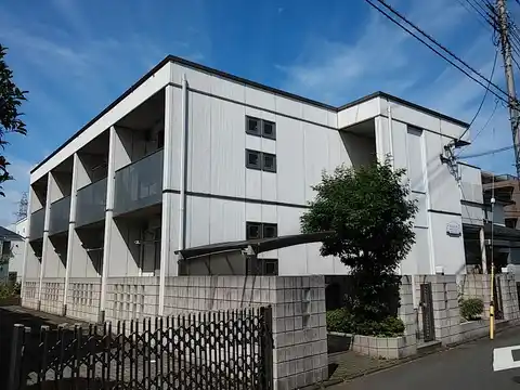 ラ プルミエール ネージュ