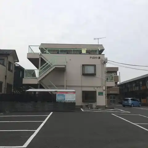 泉マンション