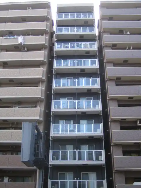 SPATIE横浜吉野町ステーションプラザ