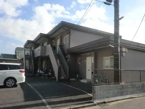 ニューフラット一番館