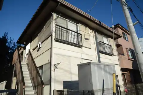 ハイツイイサカ