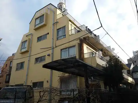 くれいんハウス