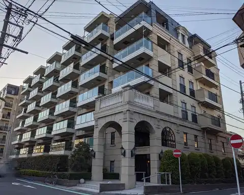 ヴェレーナ横浜磯子
