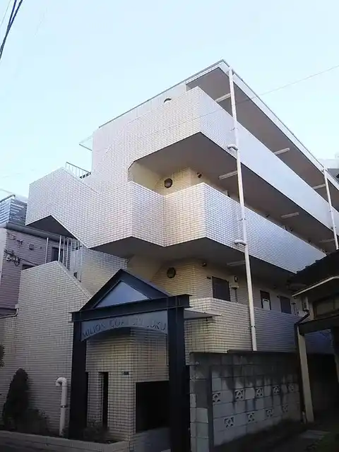 ミリオンコート新宿