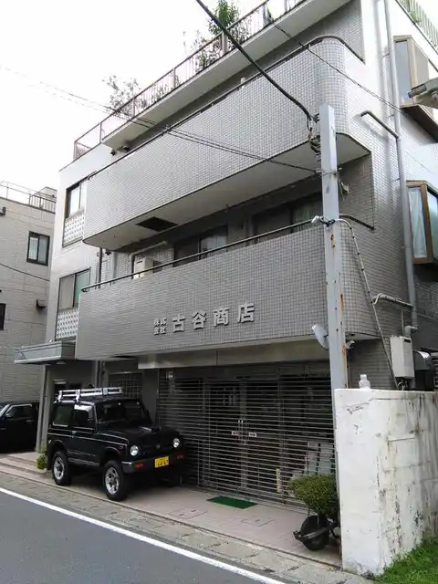 キャピタルハイツ
