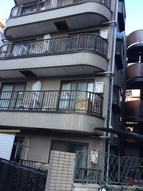 アルカス鷹番