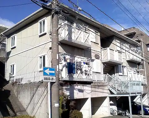 コンフォール霧が丘