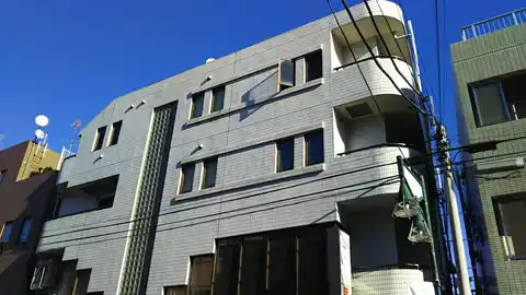 センチュリーモア