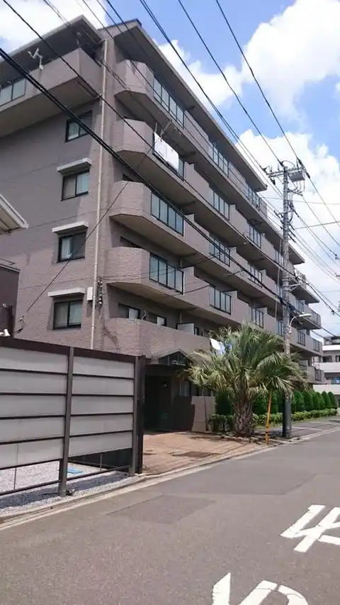 RISE HILL