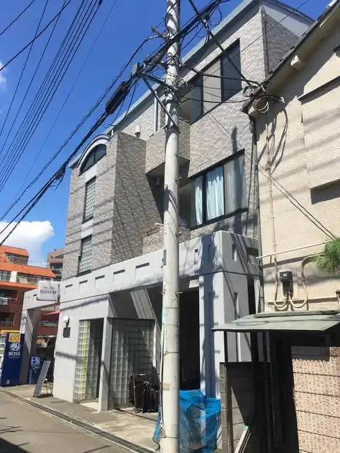 サンパレス