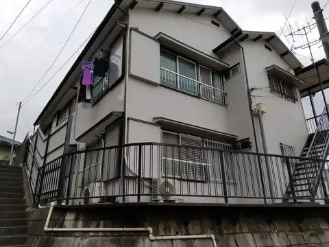 東ハイツ