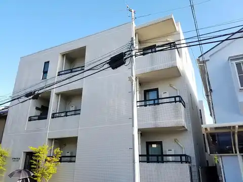 グラテース