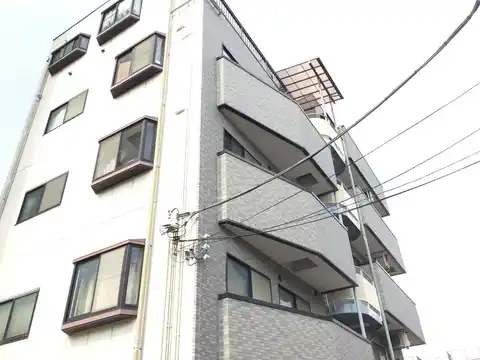 アヴァンセ
