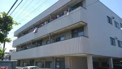 サンハイツ