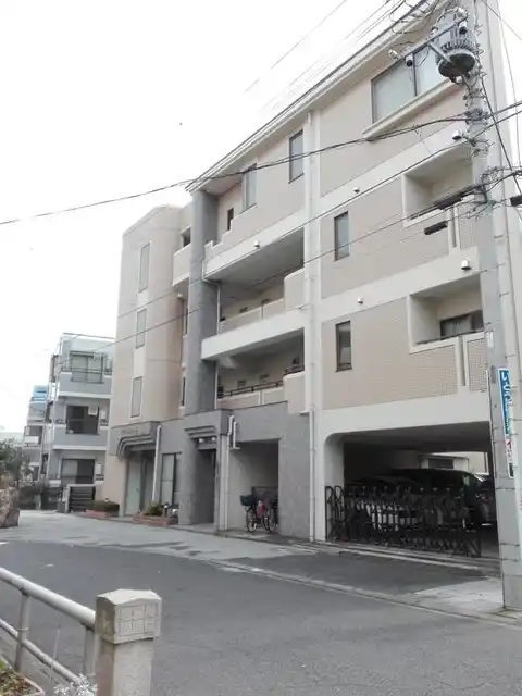 プロムコート