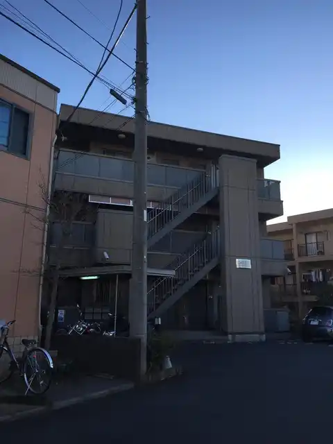 ガラリエ
