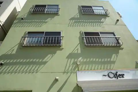 ウエストコート中幸町