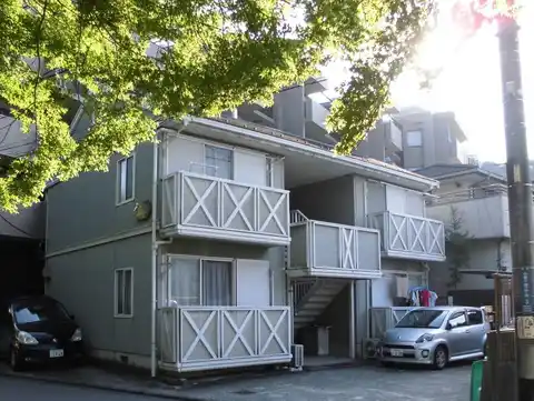 クレセント本郷台