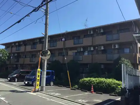 ドムール鶴間