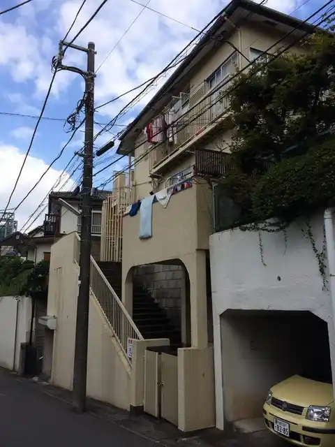 サンレイハイツ