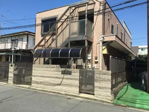 ALOHOUSEGREEN