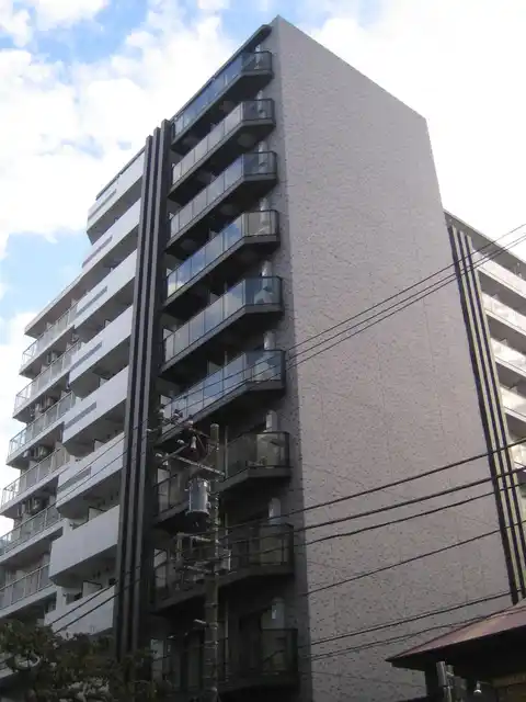 メインステージ横濱伊勢佐木III